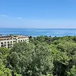 веста ривиера - безплатен паркинг 4*