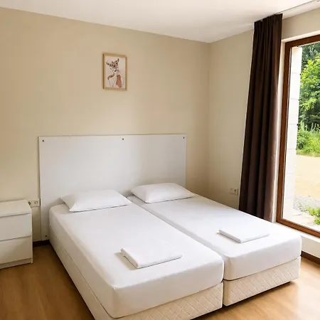 Vesta Riviera - Free Parking Aparthotel
