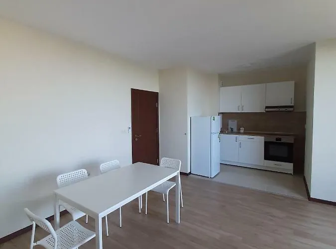 Vesta Riviera - Free Parking Nisipurile de Aur