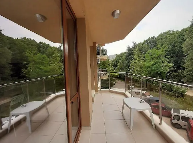 Hotel de apartamente Vesta Riviera - Free Parking 4*